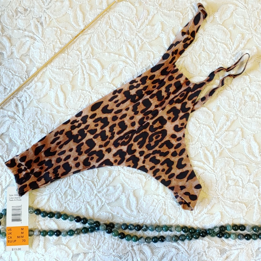 Sam Edelman thong